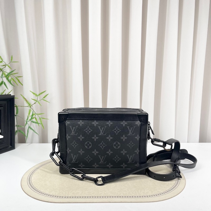 LV路易威登 芯片款 Soft Trunk黑盒子 經典老花 黑色塗層帆布拼牛皮 黑色鏈條肩帶 可單肩可斜挎 容量大 包型立挺-1