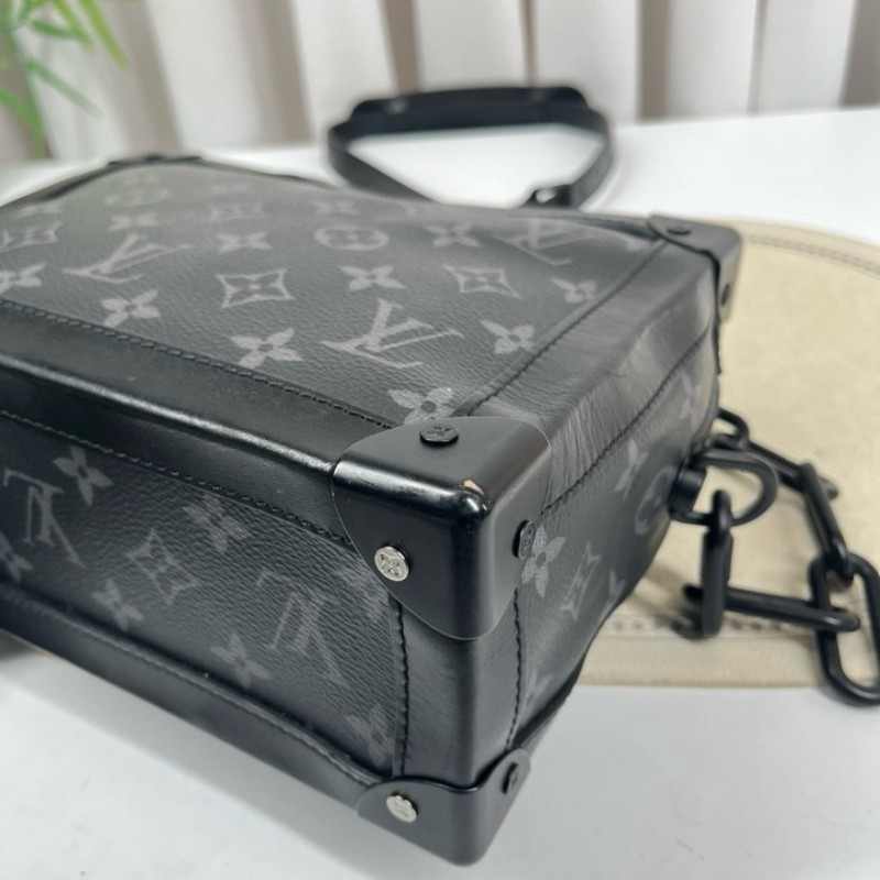 LV路易威登 芯片款 Soft Trunk黑盒子 經典老花 黑色塗層帆布拼牛皮 黑色鏈條肩帶 可單肩可斜挎 容量大 包型立挺-8