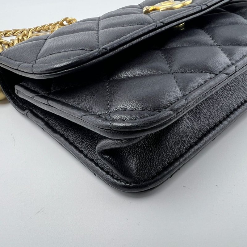 Chanel WOC 鍊條包-12