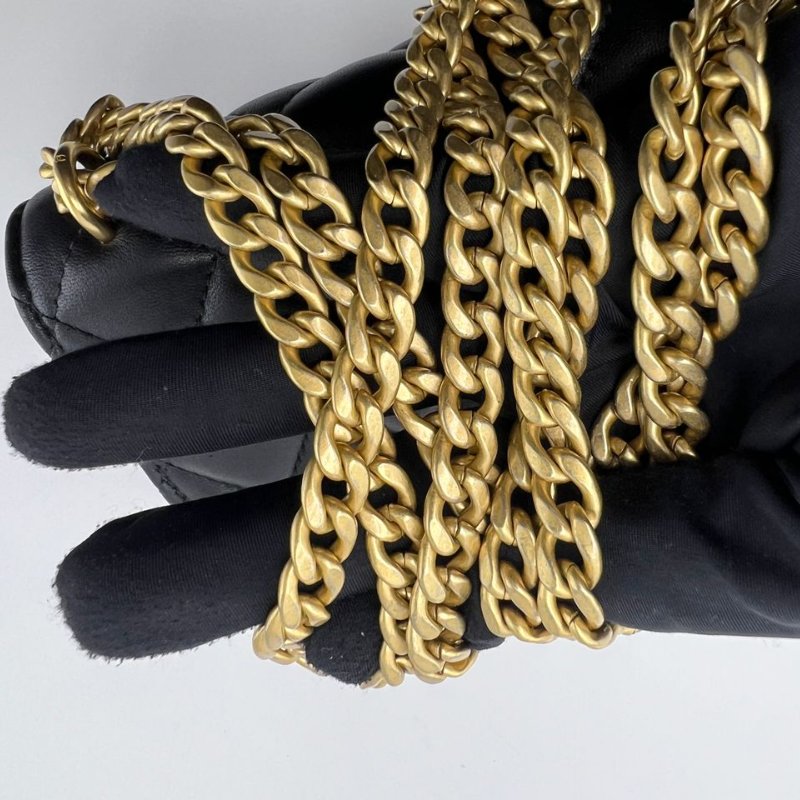 Chanel WOC 鍊條包-21