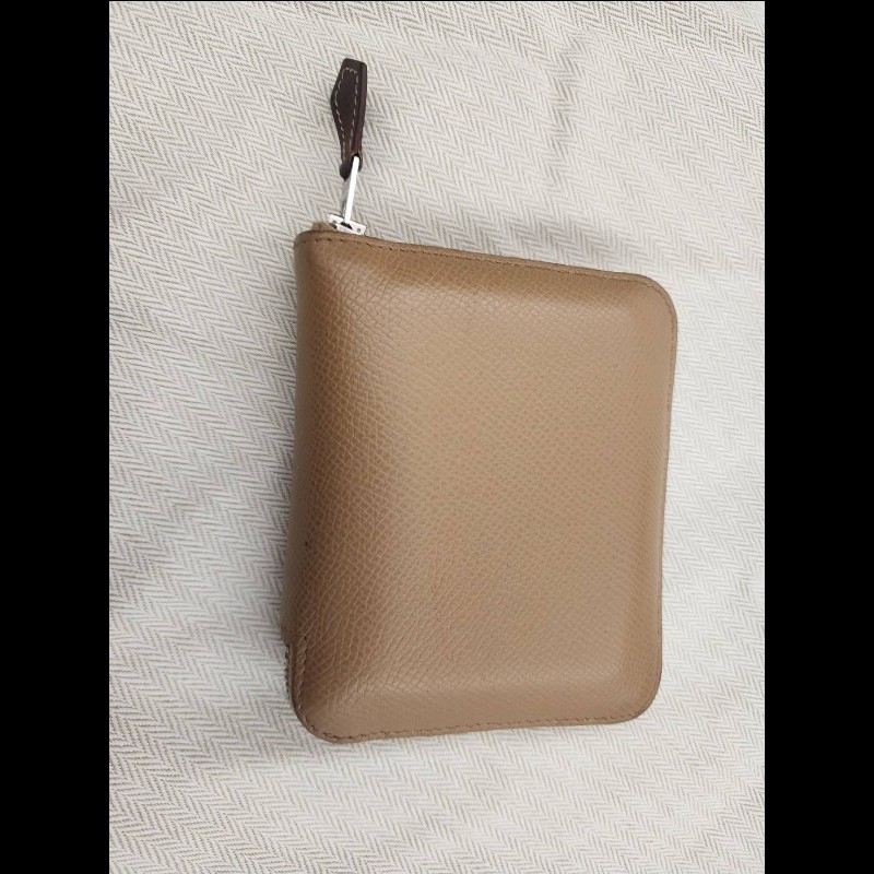 15000入手愛馬士絲巾短夾，無髒污破損-2