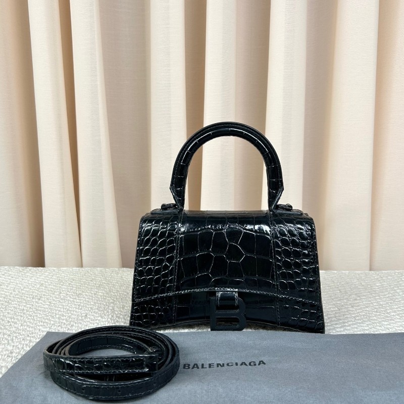sh zym 巴黎世家Balenciaga hourglass 黑扣鱷魚紋沙漏包 磨砂黑扣更顯高級 有肩帶 可單肩可斜挎可手提 日常百搭 拍照超出片-5