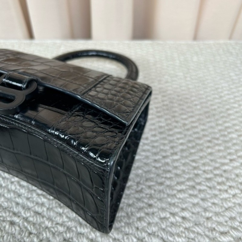 sh zym 巴黎世家Balenciaga hourglass 黑扣鱷魚紋沙漏包 磨砂黑扣更顯高級 有肩帶 可單肩可斜挎可手提 日常百搭 拍照超出片-7