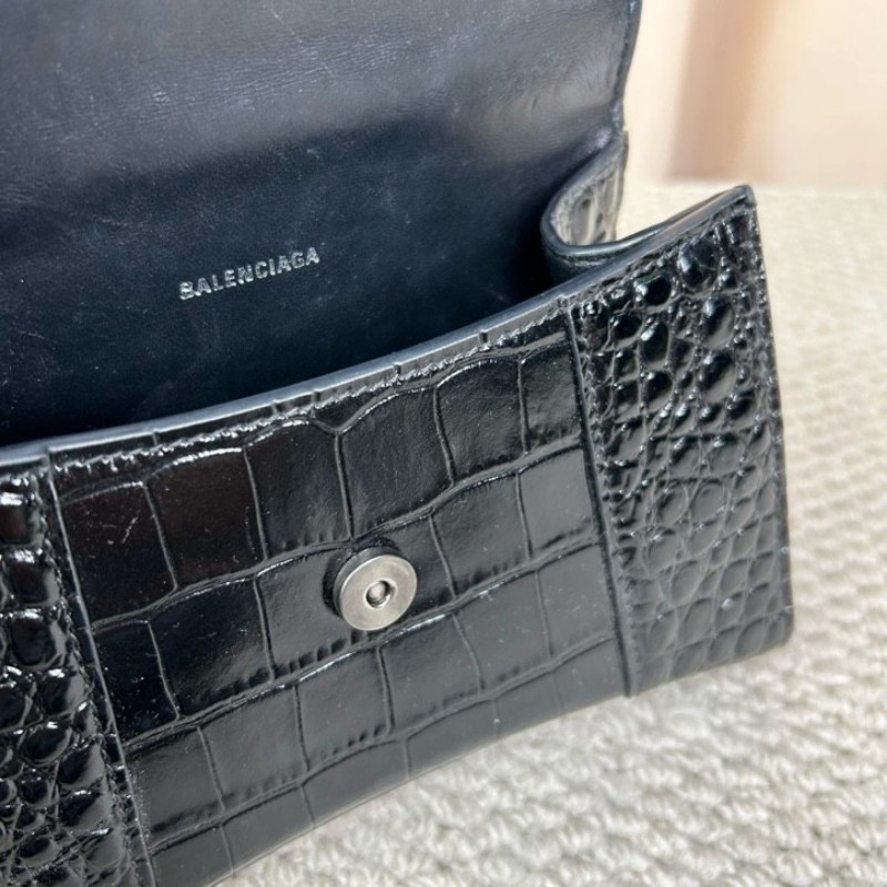 sh zym 巴黎世家Balenciaga hourglass 黑扣鱷魚紋沙漏包 磨砂黑扣更顯高級 有肩帶 可單肩可斜挎可手提 日常百搭 拍照超出片-18