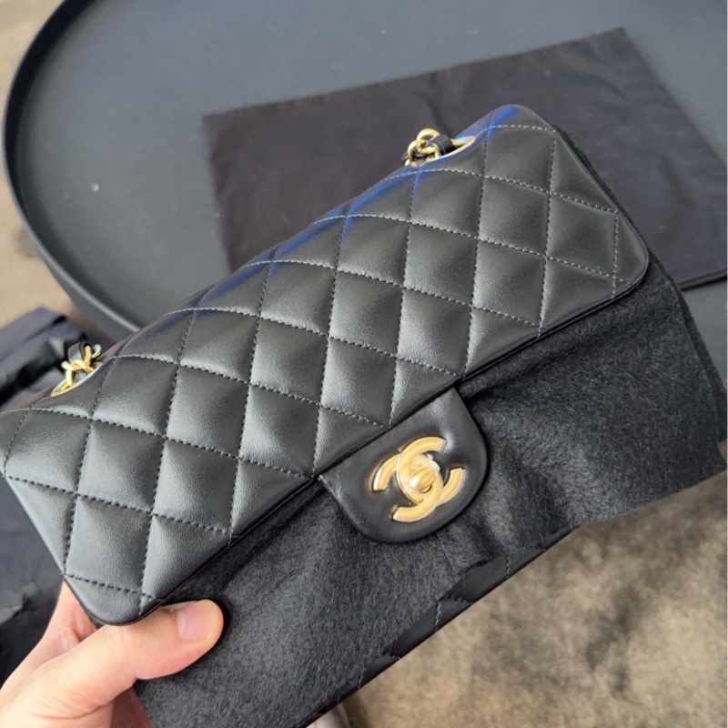 Chanel CF23 小牛皮 淡金釦 全新 購證正本 晶片-0