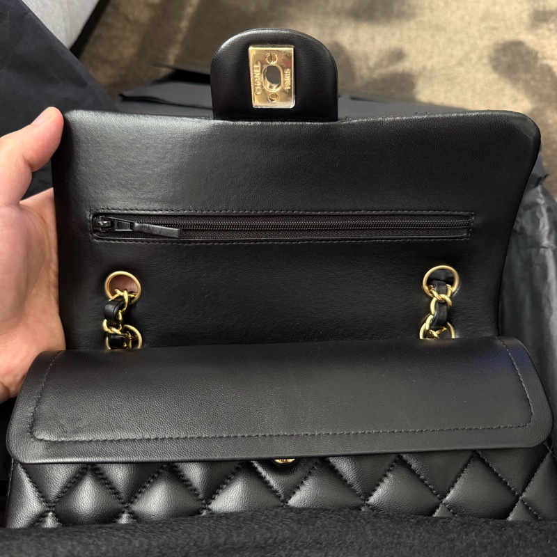 Chanel CF23 小牛皮 淡金釦 全新 購證正本 晶片-1