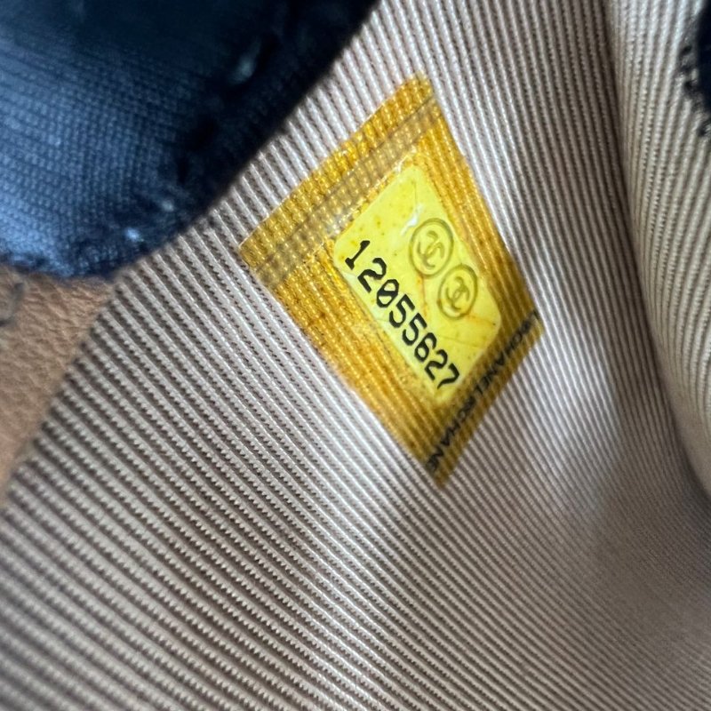 Chanel 菱格紋長款對折皮夾-4