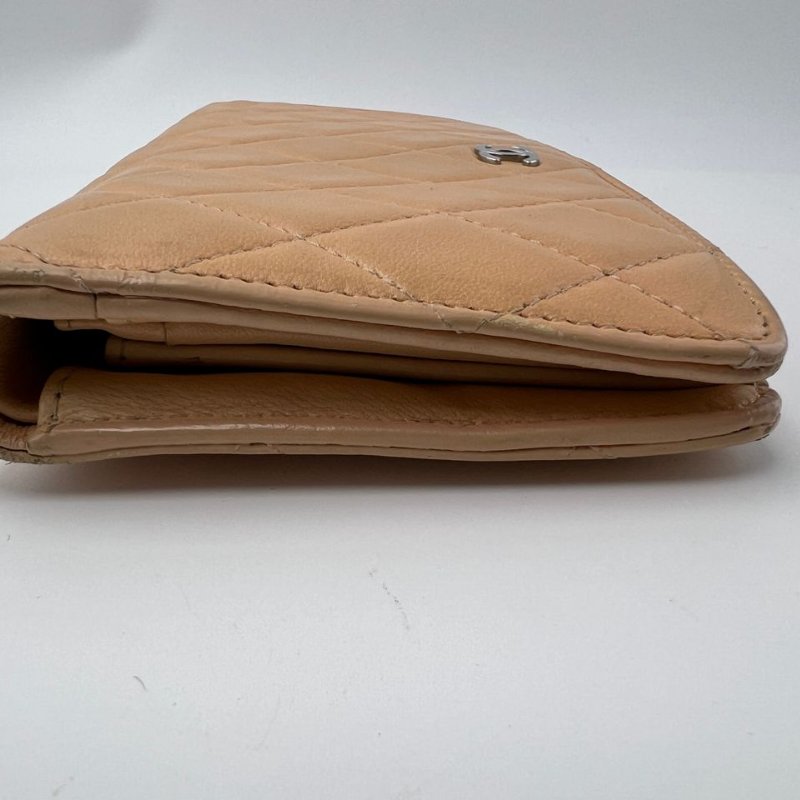 Chanel 菱格紋長款對折皮夾-14