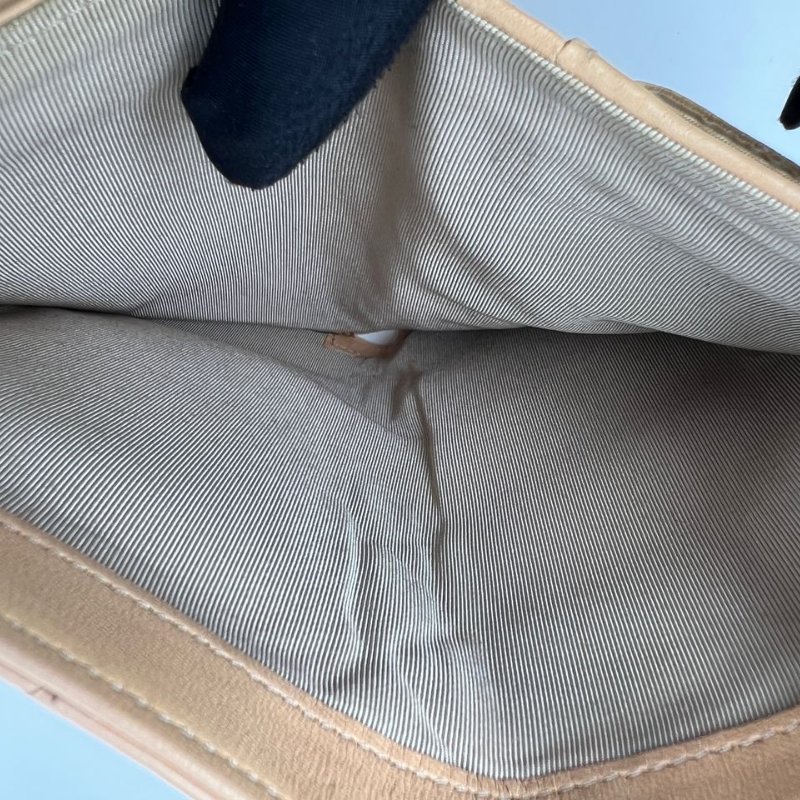 Chanel 菱格紋長款對折皮夾-17