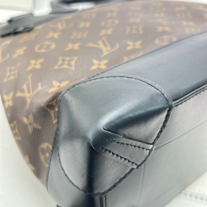 路易威登/Louis Vuitton   steamer 
lv 郵差包 男包 斜挎單肩 內裡容量大 短途出差皆可-12
