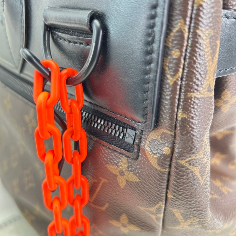 路易威登/Louis Vuitton   steamer 
lv 郵差包 男包 斜挎單肩 內裡容量大 短途出差皆可-14