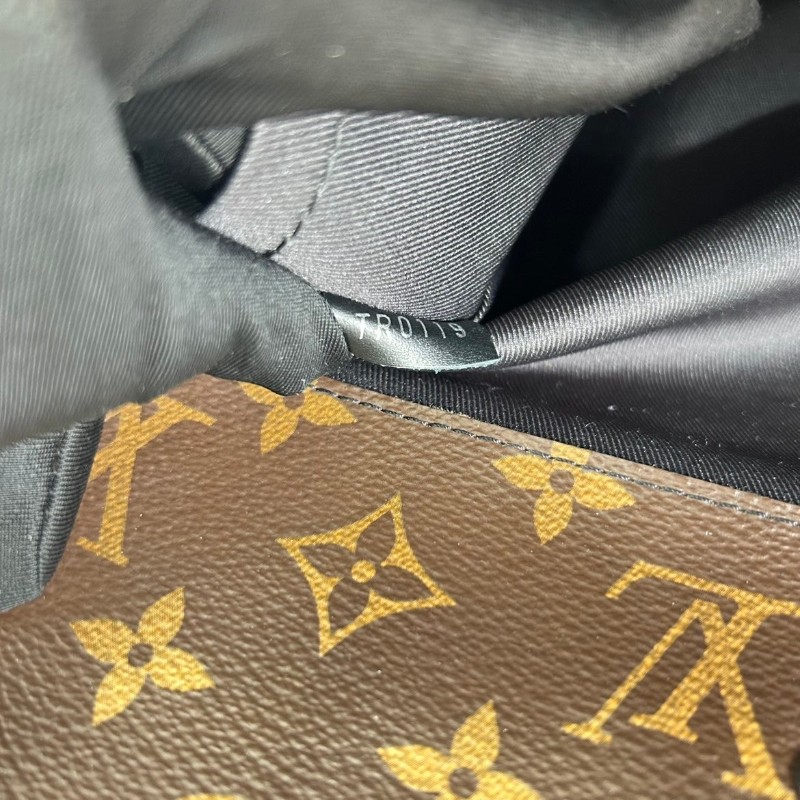 路易威登/Louis Vuitton   steamer 
lv 郵差包 男包 斜挎單肩 內裡容量大 短途出差皆可-18