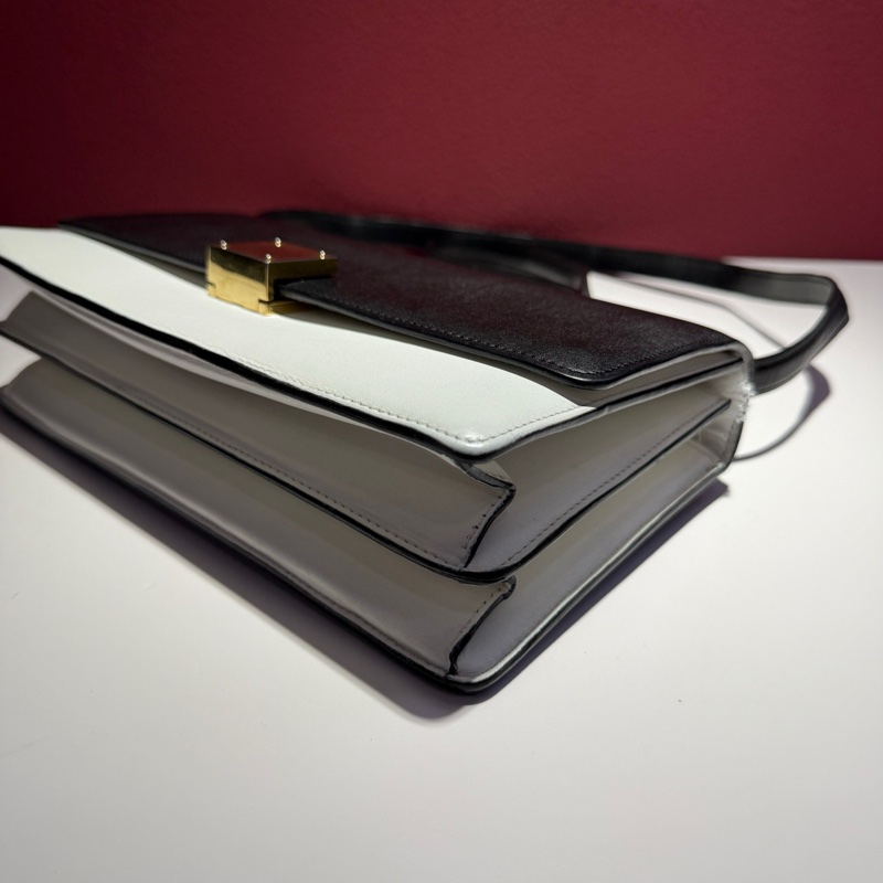 Celine 賽琳 box 橫版 黑白配色 稀少款 尺寸:26x7x14cm-4