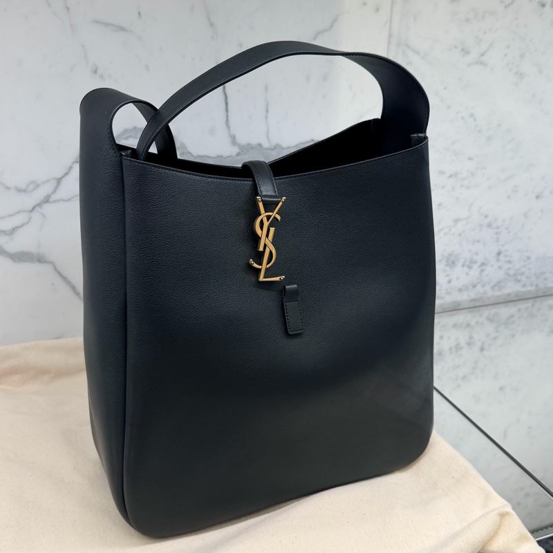 YSL聖羅蘭大號Hobo腋下包LE5À7-0