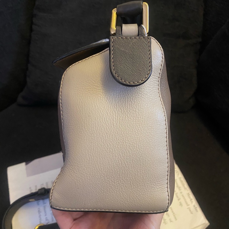 Loewe羅意威 puzzle小號拼色幾何包 尺寸:24×16-2