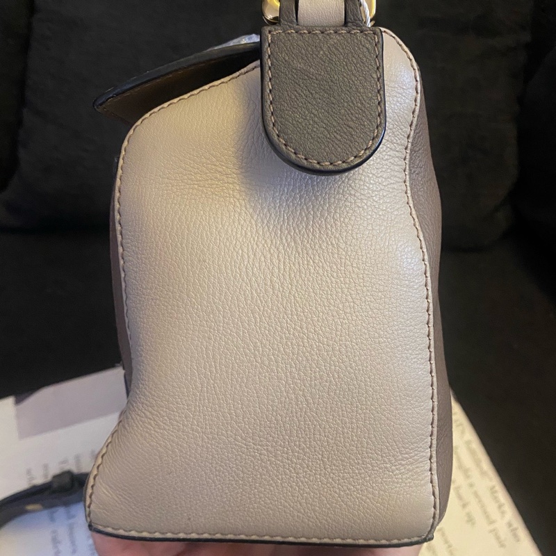 Loewe羅意威 puzzle小號拼色幾何包 尺寸:24×16-8