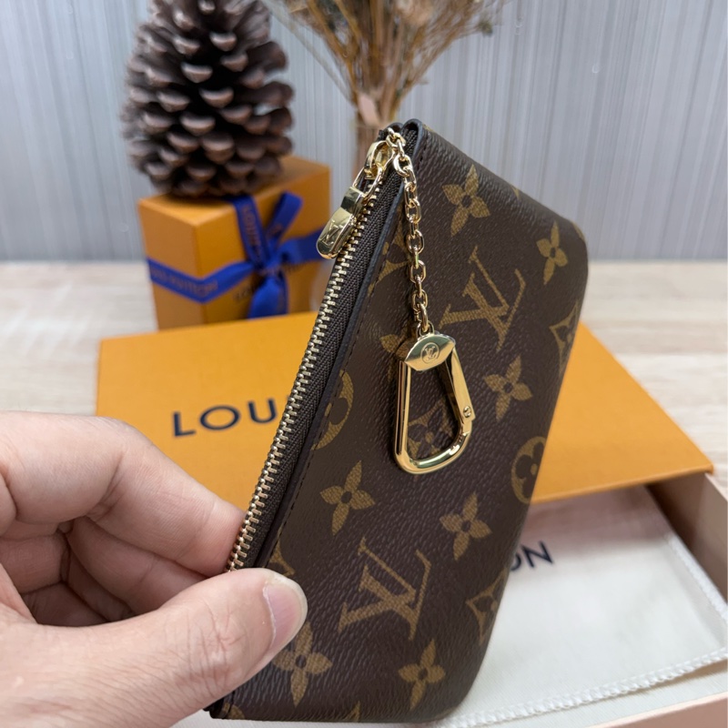 LV M13559 Pochette Clés S號 新款鑰匙包零錢包萬用包-8