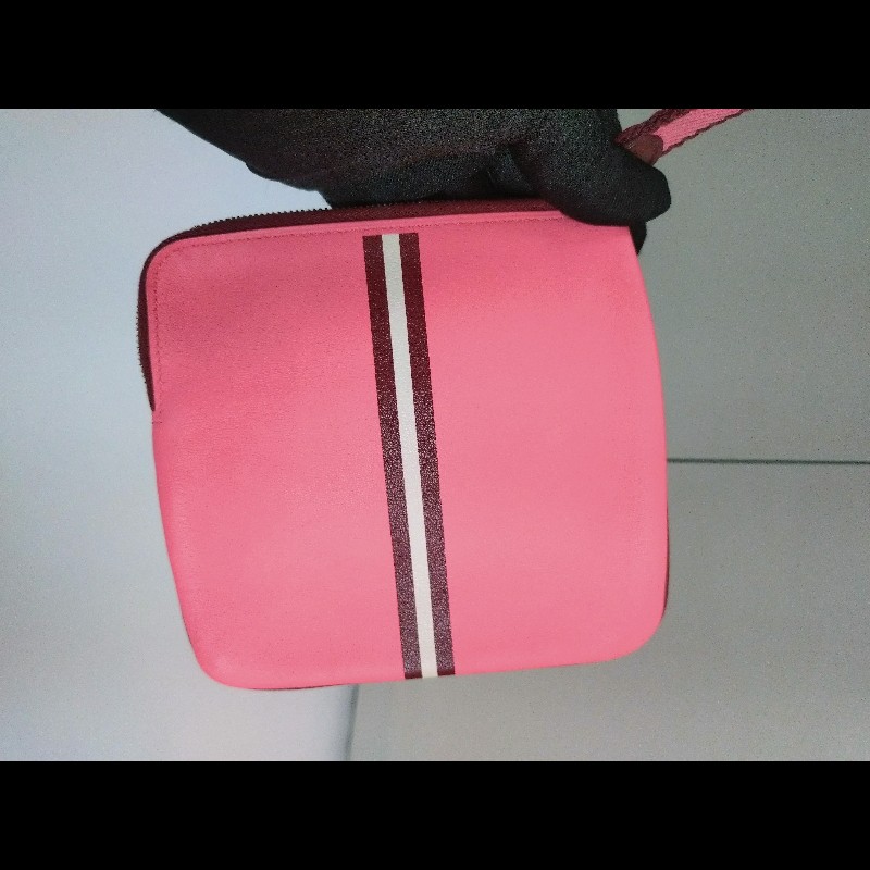 Hermes 駝黃底白馬/粉底白線皮革拉鍊小方零錢包-2