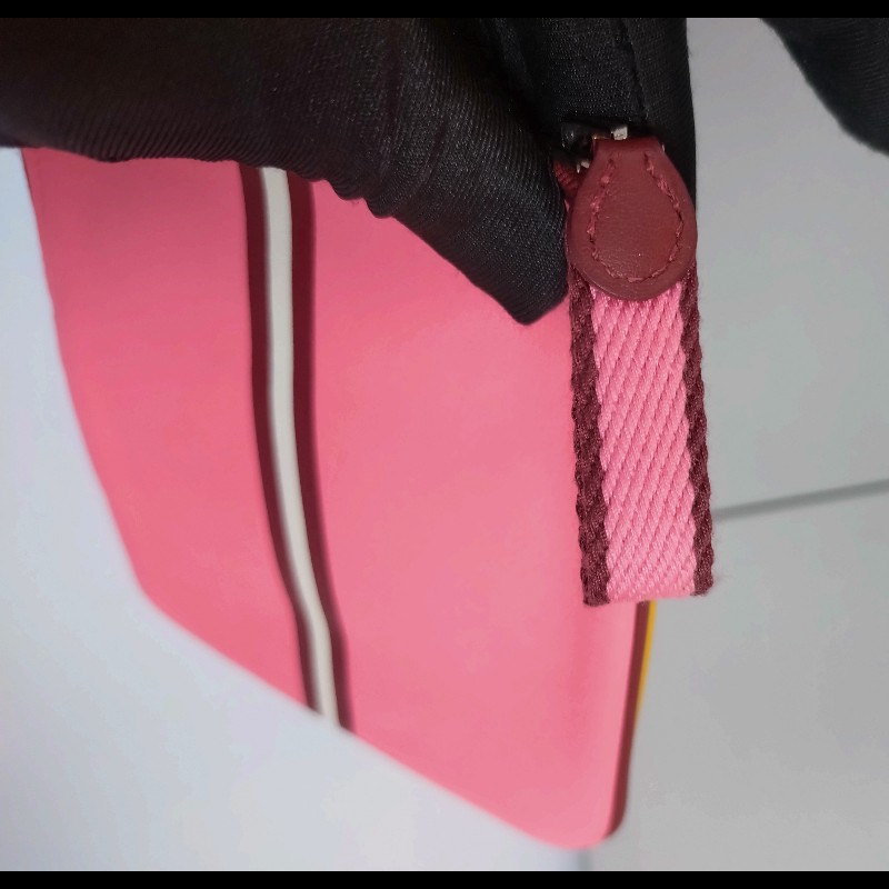 Hermes 駝黃底白馬/粉底白線皮革拉鍊小方零錢包-3