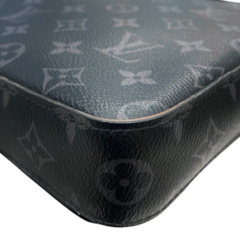 LOUIS VUITTON 路易威登 M69443 MONOGRAM ECLIPSE TRIO MESSENGER 老花三合一斜背郵差包 帆布 黑色 銀釦-7