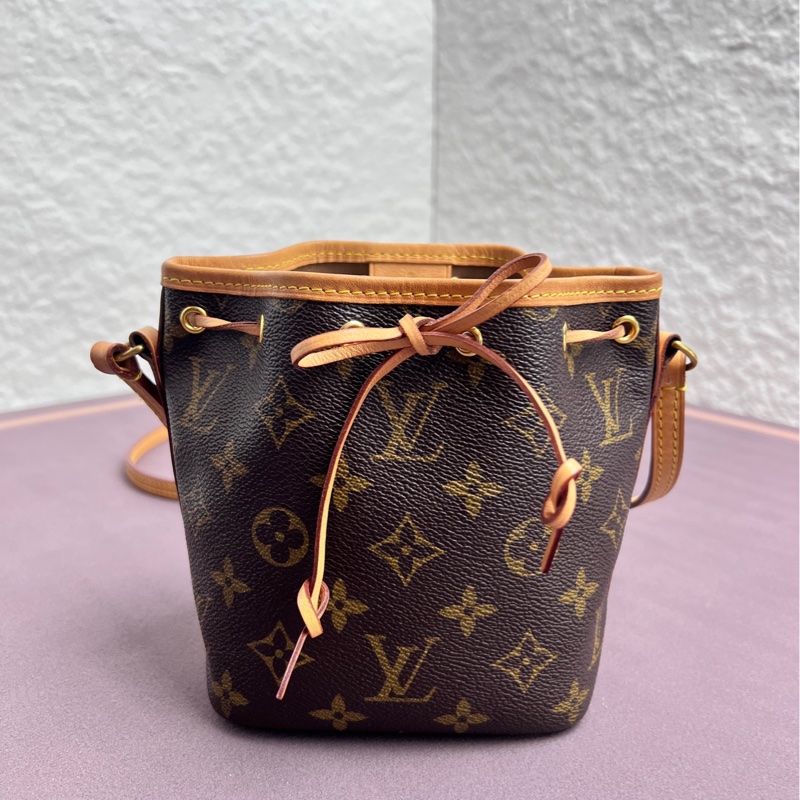 LV路易威登 Nano Noe抽繩水桶包-0