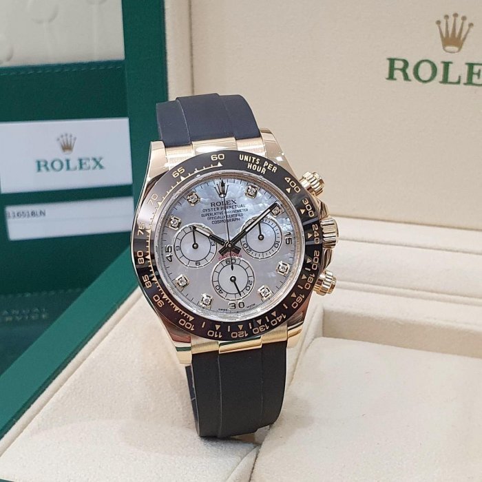 【大眾名錶】ROLEX 勞力士 116518LN Daytona迪通拿 白貝八鑽面盤 膠帶款 18K黃金 2018/11 黑陶瓷圈 B1205-3