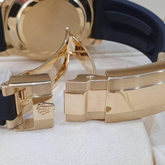 【大眾名錶】ROLEX 勞力士 116518LN Daytona迪通拿 白貝八鑽面盤 膠帶款 18K黃金 2018/11 黑陶瓷圈 B1205-5