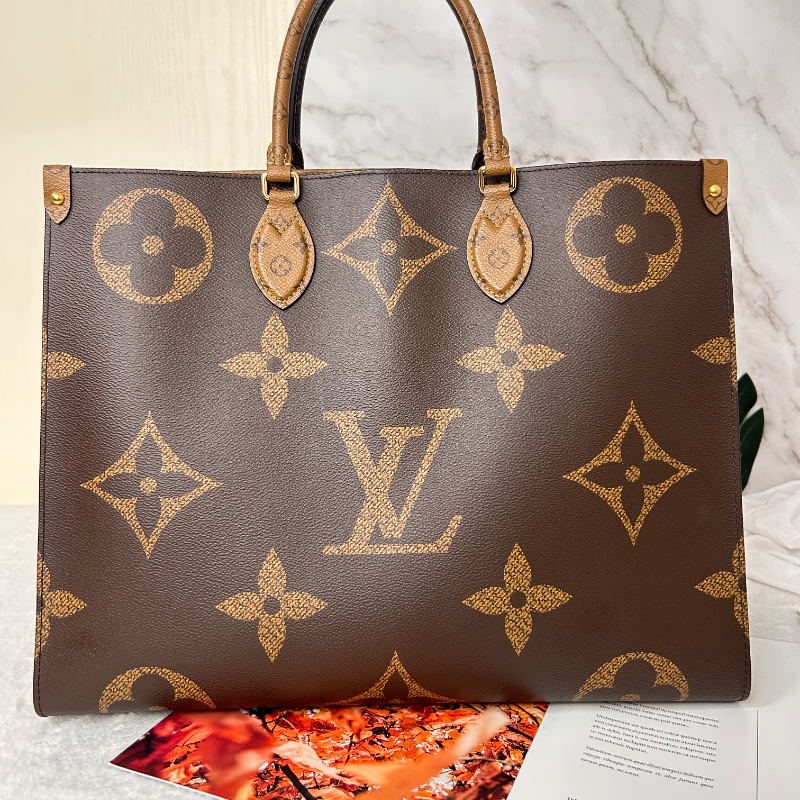 LV on the GO GM 老花大號手提包肩背包 晶片款-5