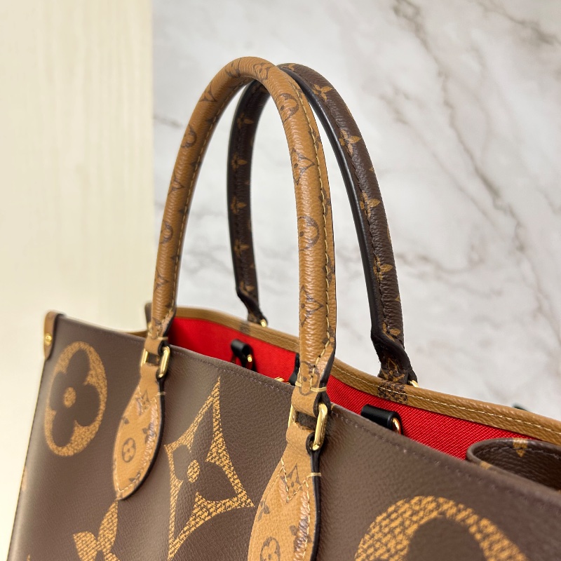 LV on the GO GM 老花大號手提包肩背包 晶片款-11