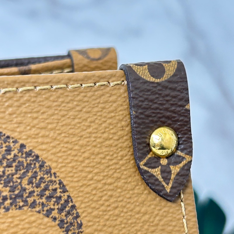 LV on the GO GM 老花大號手提包肩背包 晶片款-21