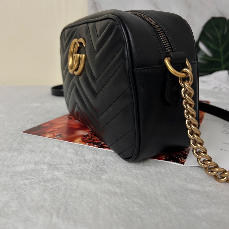 Gucci 雙 G Marmont 中號相機包-10