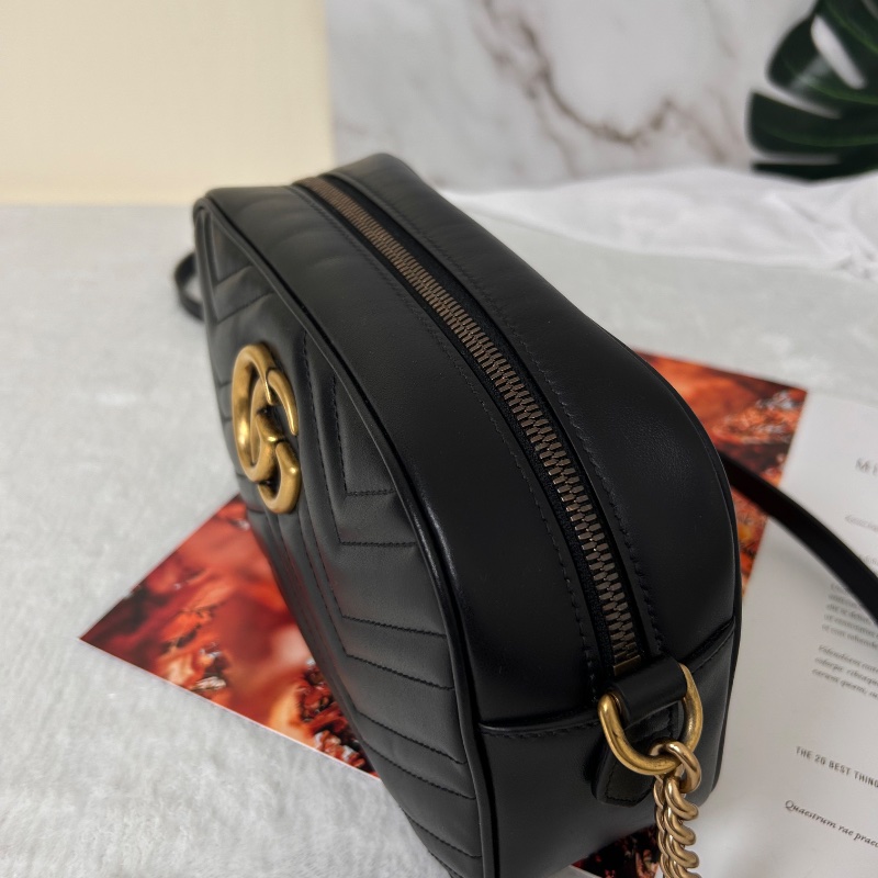 Gucci 雙 G Marmont 中號相機包-11