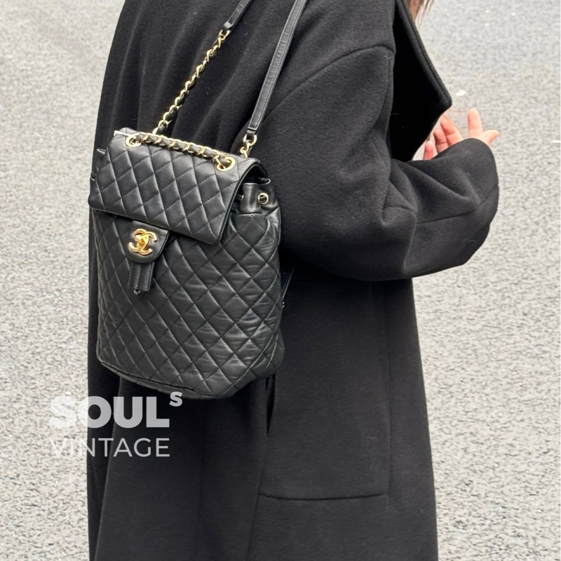 ✨Chanel 黑金薩爾茲堡 後背包 小尺寸超可愛 98新帶膜🖤-1