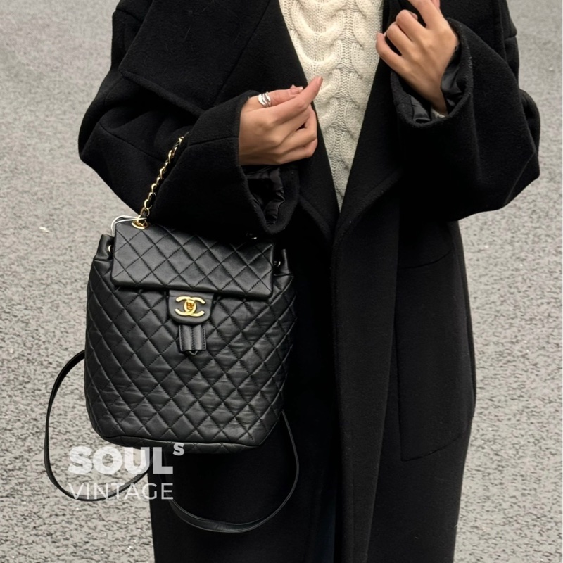 ✨Chanel 黑金薩爾茲堡 後背包 小尺寸超可愛 98新帶膜🖤-2