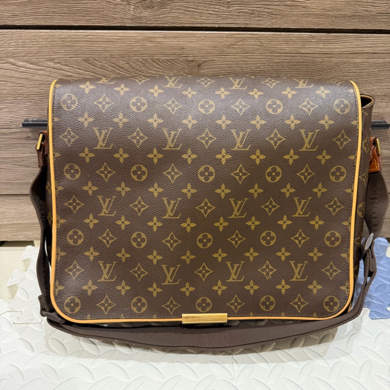 Lv 絕版王建民郵差包-1