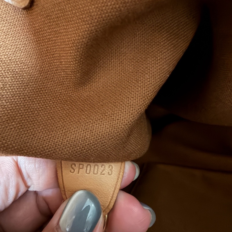 Lv 絕版王建民郵差包-5