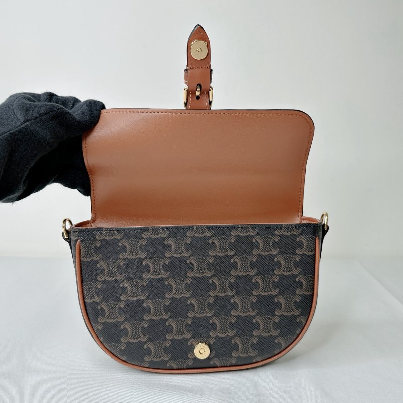 CELINE 全新FOLCO凱旋門老花馬鞍包-8