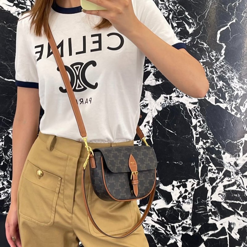 CELINE 全新FOLCO凱旋門老花馬鞍包-1