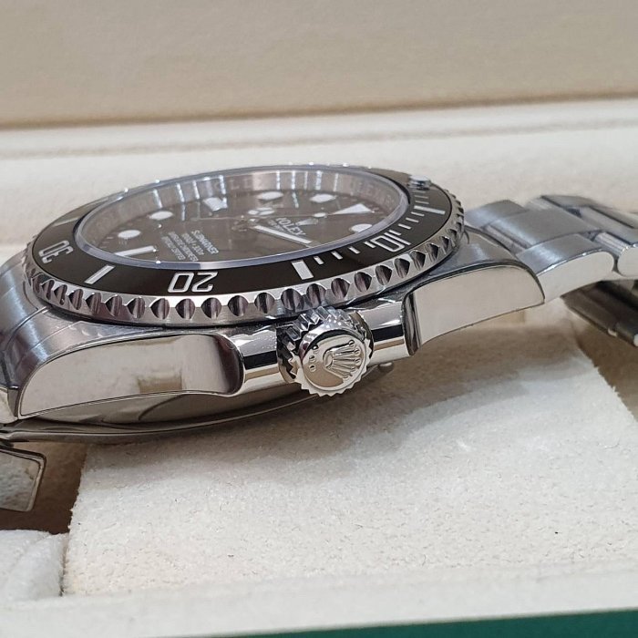 【大眾名錶】ROLEX 勞力士124060 Submariner 潛航者 2024/11 全配件 新款黑水鬼 無曆黑水鬼 部分貼膜 B1168-6
