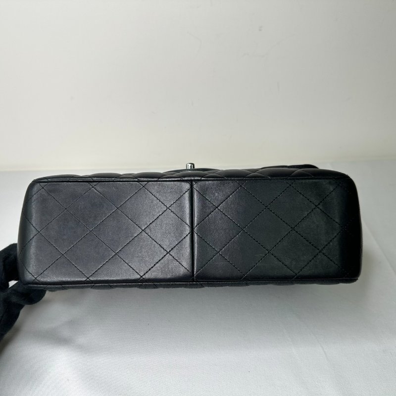 CHANEL 黑銀羊CF30鏈帶包-9