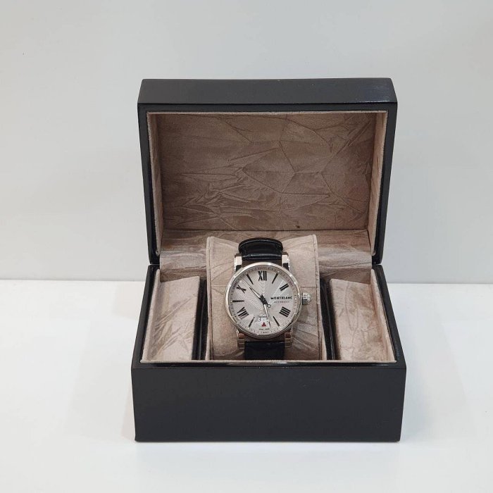 【大眾名錶】MONTBLANC萬寶龍 4810系列 102342 銀面 日期窗 原廠錶扣 代用皮帶 底蓋裸空 錶徑41.5mm 自動上鍊 G196-9