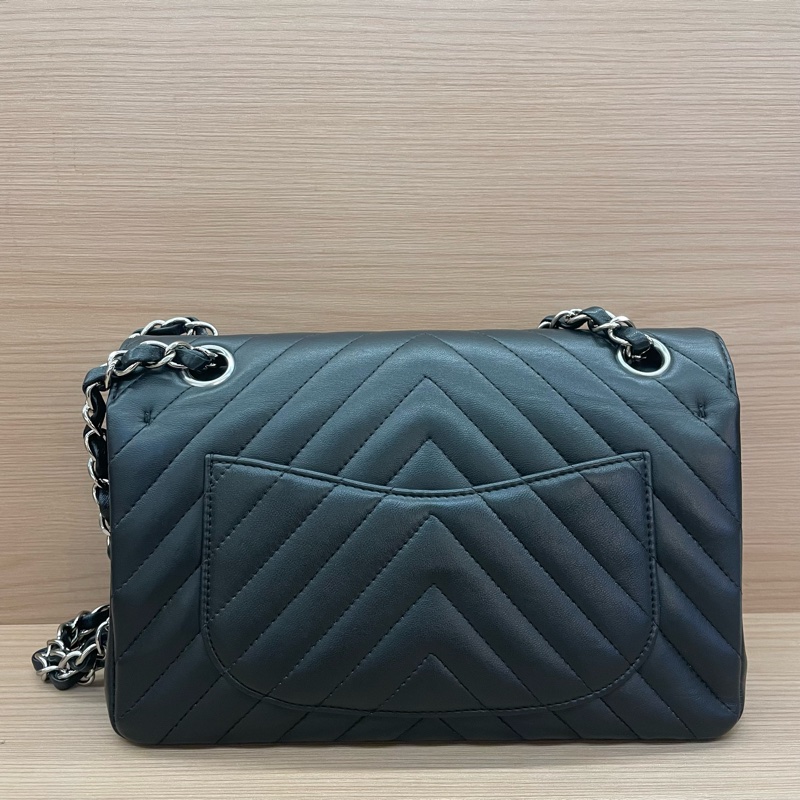 NO:C69 Chanel香奈儿V纹 cf黑色羊皮 中號2021年，30開 有卡 有塵袋 無盒子，尺寸底長23*高14*寬7*-1