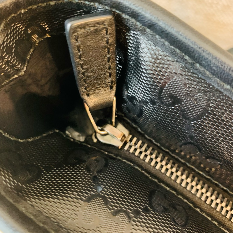 Gucci GG Imprime 托特包 亮面Logo壓紋黑色-12