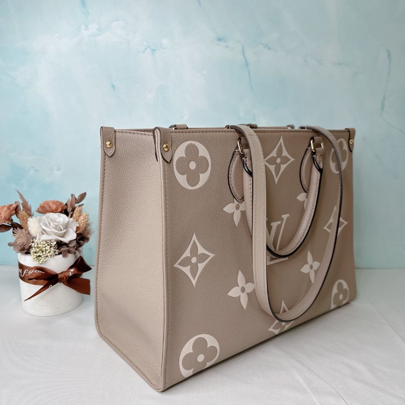 LV OnTheGo MM托特包-3