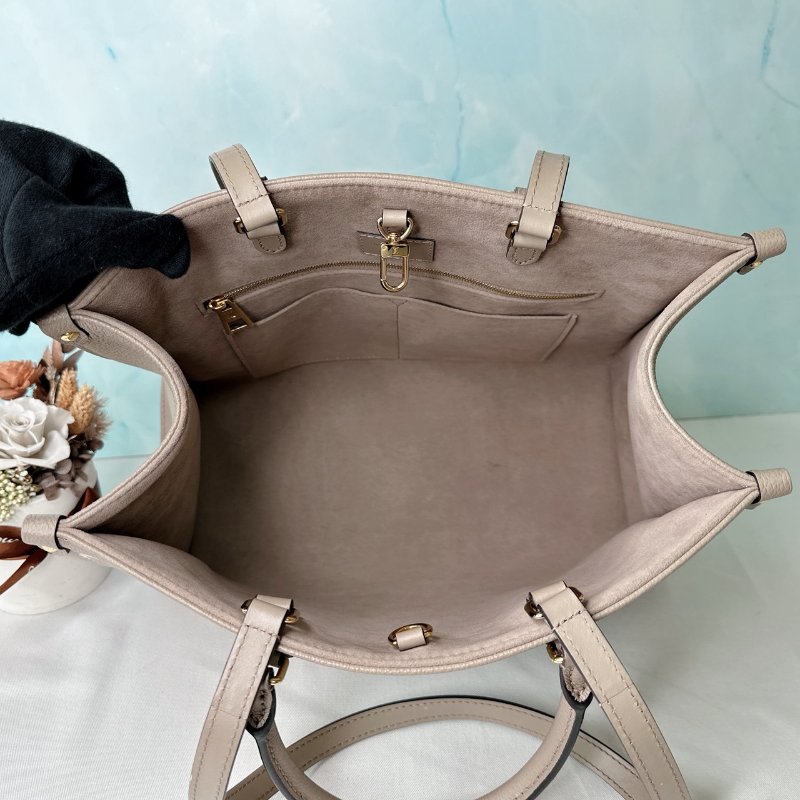 LV OnTheGo MM托特包-4