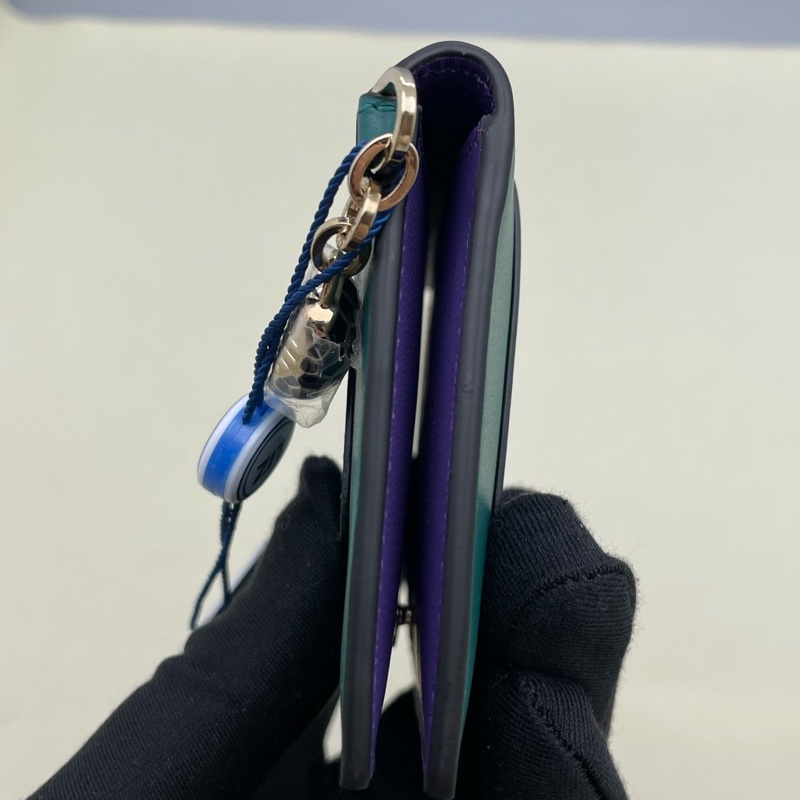 99新寶格麗/Bvlgari  蛇頭卡包 小牛皮  附件:盒子 保卡-4