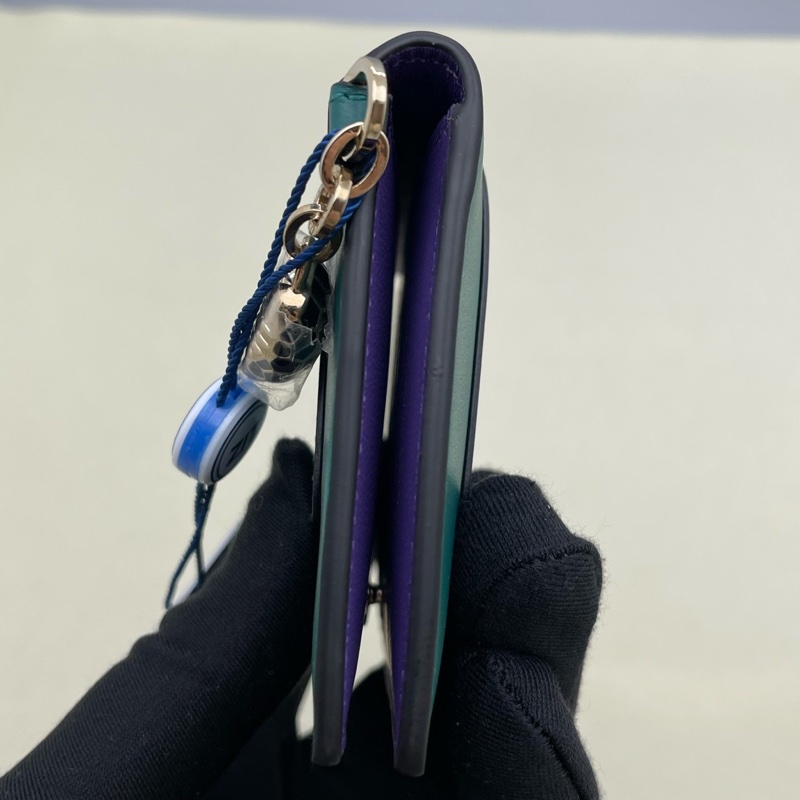 99新寶格麗/Bvlgari  蛇頭卡包 小牛皮  附件:盒子 保卡-7