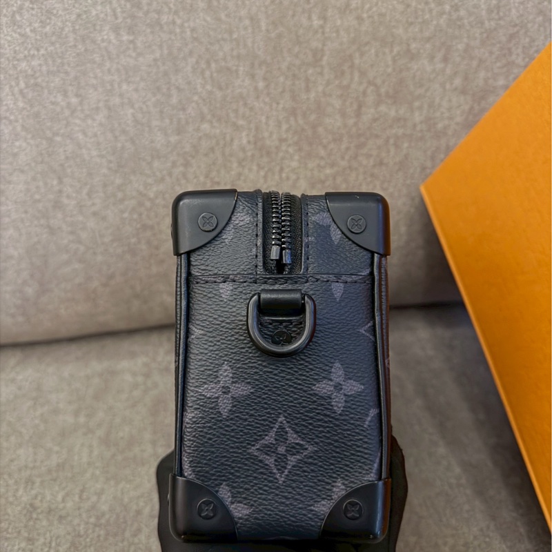 LV黑老花soft trunk-2