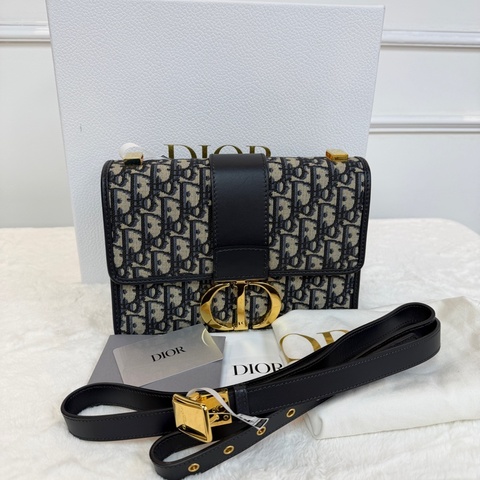 經典款‼️Full set Dior 30 Montaigne 中號🫧