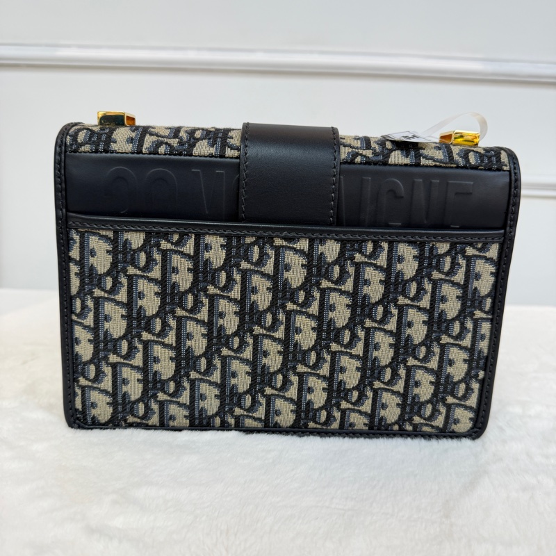 經典款‼️Full set Dior 30 Montaigne 中號🫧-1